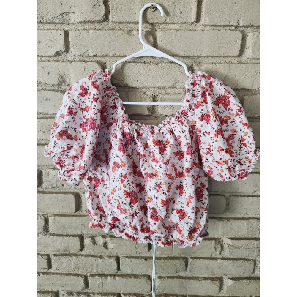 Calligraphie Floral Eyelet Crop Top